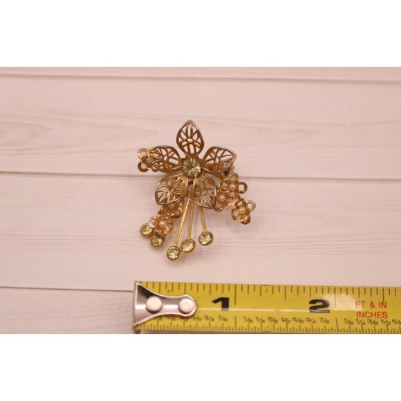 Peridot and Pearl Flower Floral Pin Brooch Lapel Hat Elegant Jewelry Vintage - Picture 11 of 12